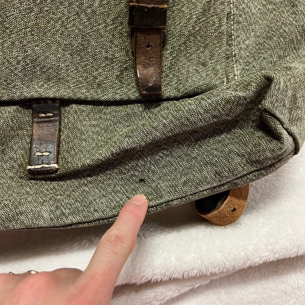 Swiss army inspired back pack leather accents